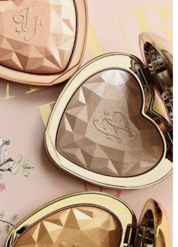 Too faced love light prism - too,