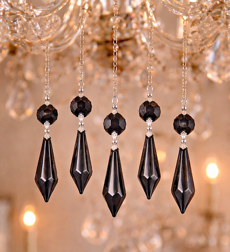 Black cut glass crystals sun - black,