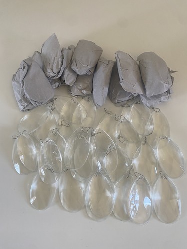 Glass teardrop droplets - droplets, for